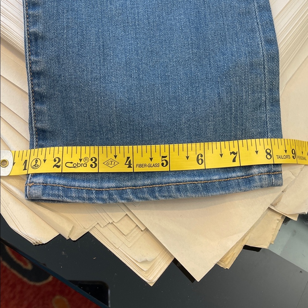 Veronica Beard Carly Kick Flare High Rise Light Wash Straight 5-Button Size 28 - Picture 7 of 10